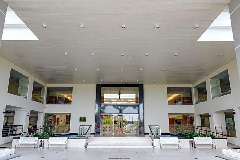 Raia Hotel & Convention Centre Terengganu Kuala Terengganu Exterior foto